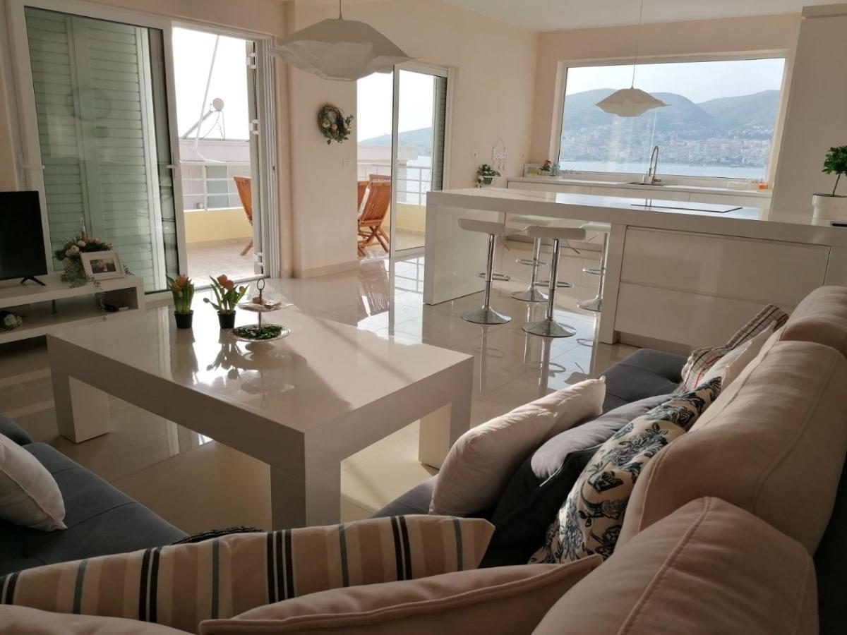 Marianna'S Luxury Apartment Sarandë エクステリア 写真