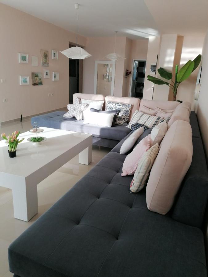 Marianna'S Luxury Apartment Sarandë エクステリア 写真