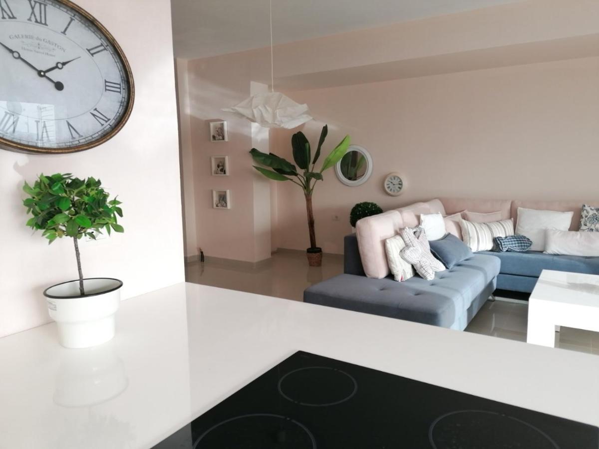 Marianna'S Luxury Apartment Sarandë エクステリア 写真