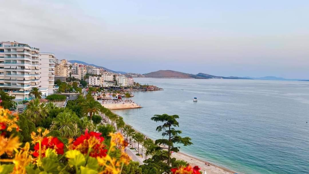 Marianna'S Luxury Apartment Sarandë エクステリア 写真