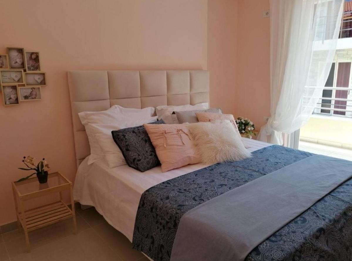Marianna'S Luxury Apartment Sarandë エクステリア 写真